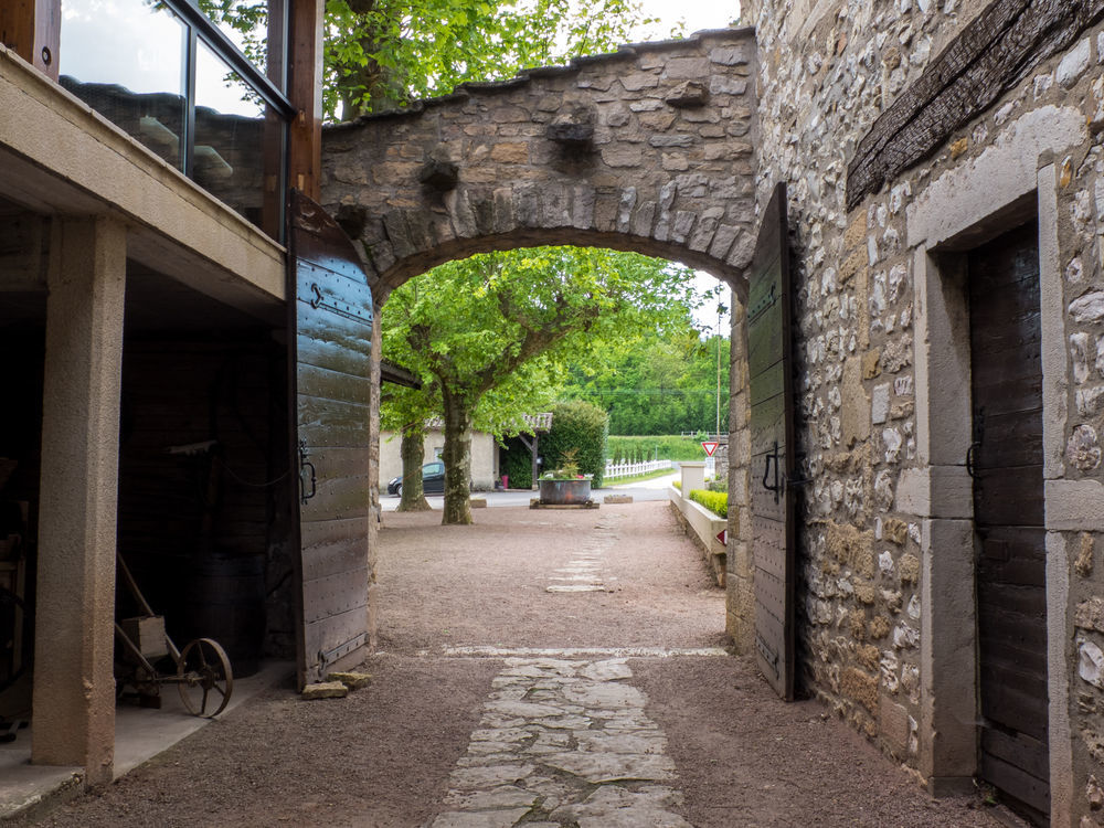Logis Hôtel Restaurant La Vieille Ferme, Mâcon Nord Sancé Exterior foto